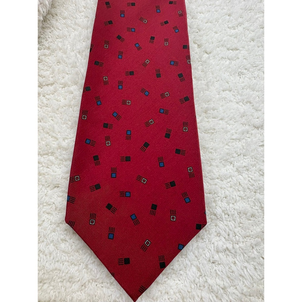Peacocks Necktie Tie Mens Red Excellent Silk Geometric Square Made in USA